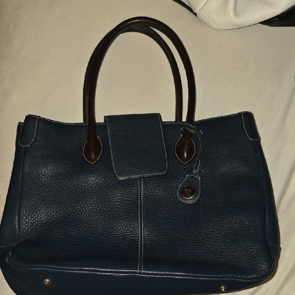 Elegant Dooney & Bourke Navy Blue Leather Tote Bag